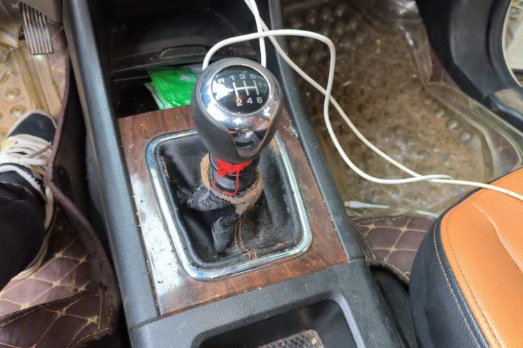 Used BAIC Weiwang S50 2016 1.5T Manual Joyful Elite Edition Gear Lever