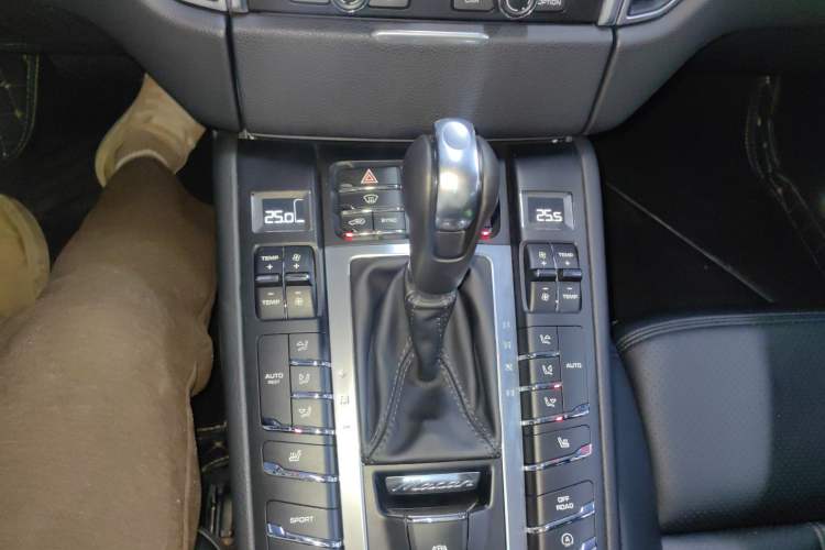 Used Porsche Macan 2014 Macan S 3.0T