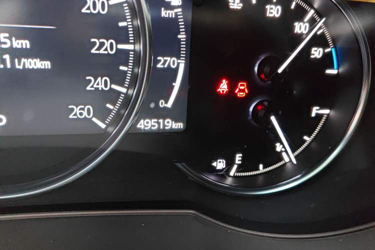 Used Mazda Atenza 2020 2.5L Skytop Deluxe Edition
