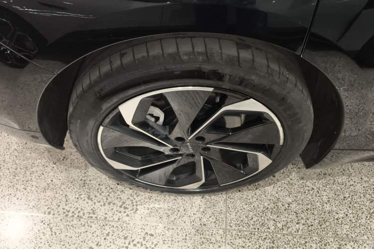 Used Zeekr 001 2023 WE Edition 86 kWh
