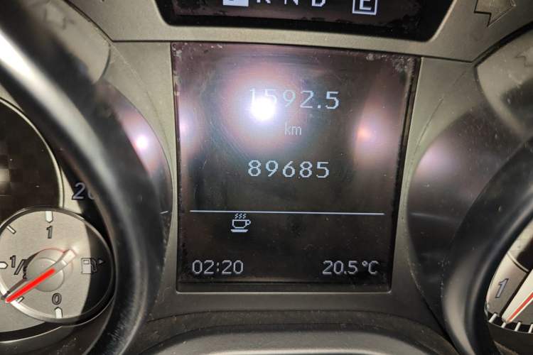 Used Mercedes-Benz SLK-Class 2011 SLK 200 Luxury Sports Model
