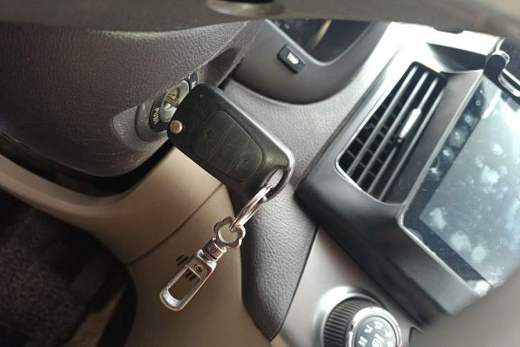 Used Hyundai Celesta 2011 1.6L Manual Comfort Edition