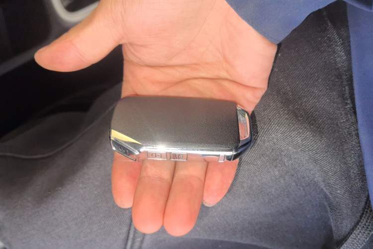 Used Kia kx1 Stonic 2021 1.4L CVT Fun & Sunroof Model
