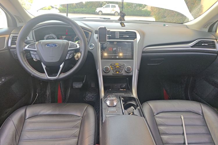 Used Ford Mondeo 2017 EcoBoost 180 Stylish Model
