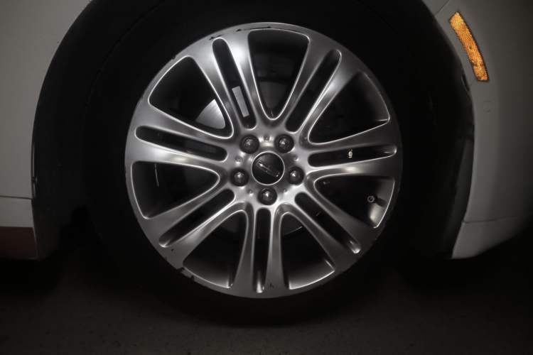 Used Lincoln MKZ 2014 2.0T Luxury Edition
