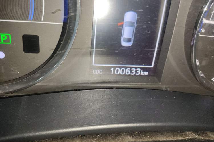 Used Toyota Levin 2017 Revised Dual-Engine 1.8H GS E-CVT Elite Sunroof Version China V Standard