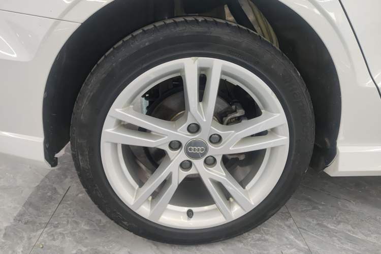 Used Audi A3 2020 Limousine 35 TFSI Fashion Edition China VI Emission Standard