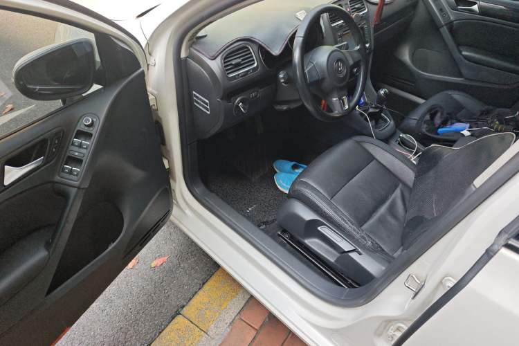 Used Volkswagen Golf 2012 1.6 Manual Comfort Edition