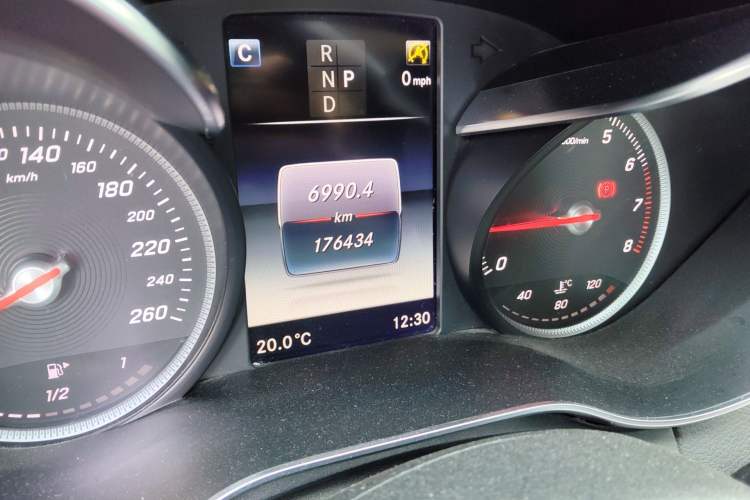 Used Mercedes-Benz C-Class 2017 Facelift C 200 L Sport Edition