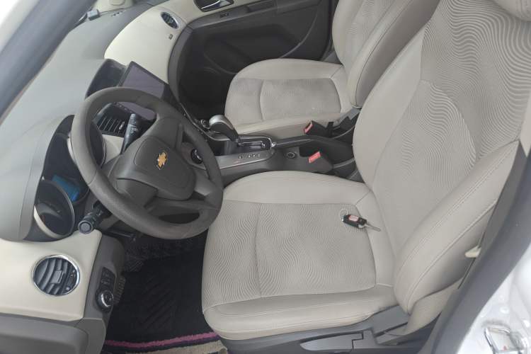 Used Chevrolet Cruze 2015 1.5L Classic SE AT
