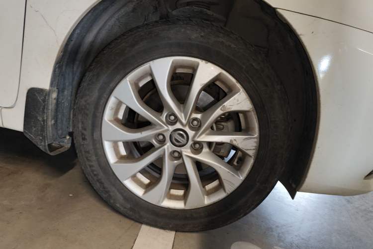 Used Nissan Sylphy 2019 1.6XV CVT Smart Connect Luxury Edition China VI Standard Right Front Wheel Hub