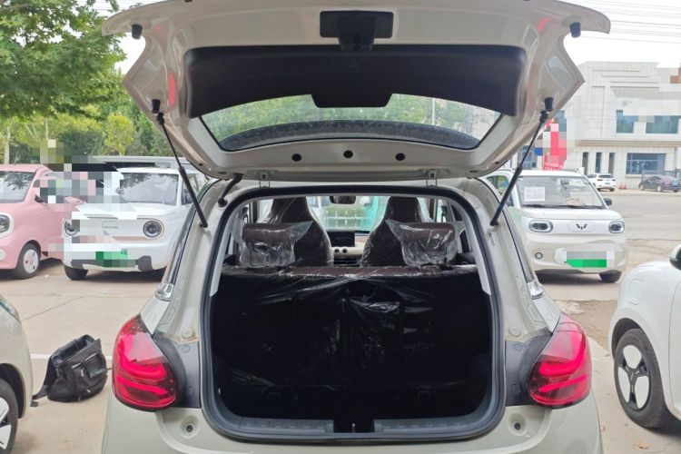 Used Wuling Bingo 2024 410 km Lingxi Deluxe Edition