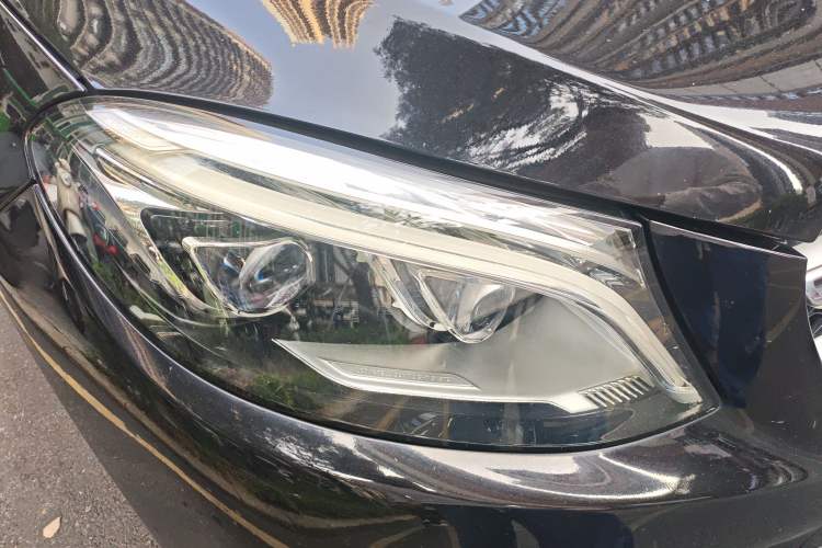 Used Mercedes-Benz GLE 2016 GLE 320 4MATIC Dynamic Edition Right Front Headlight