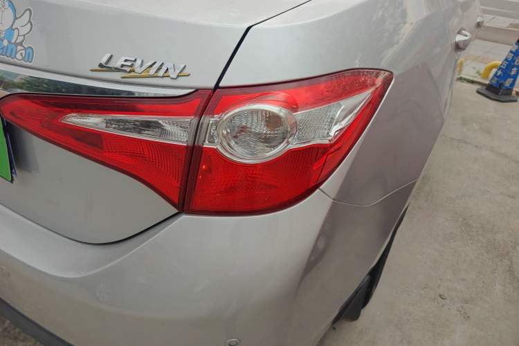 Used Toyota Levin 2016 1.6G CVT Elite Edition Right Rear Taillight