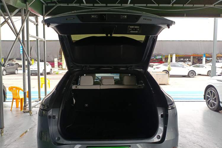 Used XPeng G6 2023 580 Long-Range Pro