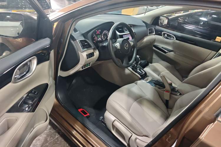 Used Nissan Sylphy 2018 1.6XV CVT Deluxe Edition Driver Seat