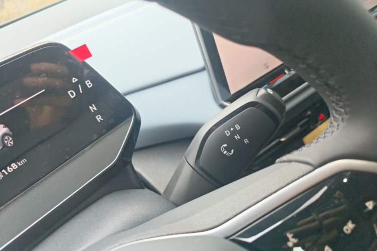 Used Volkswagen ID.4 X 2025 Smart Version Pure & Intelligent Enjoyment Edition