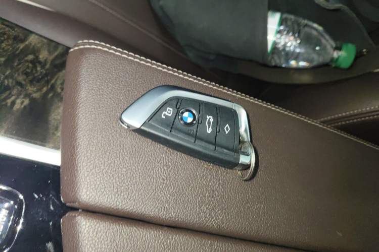 Used BMW 5 Series 2022 Restyled 525Li M Sport Package