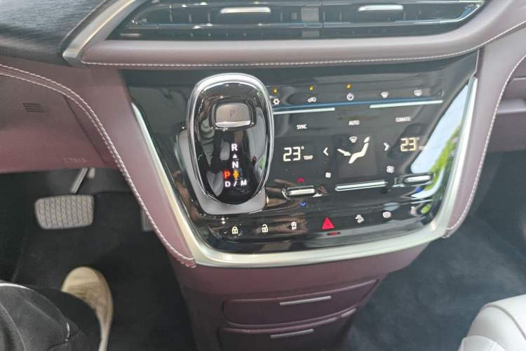 Used Buick GL8 2022 Avenir Aivia Six-Seat Deluxe Edition