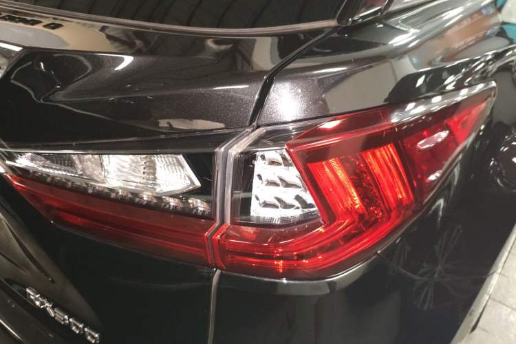 Used Lexus RX 2016 300 4x4 Elegant Edition China V-standard Right Rear Taillight