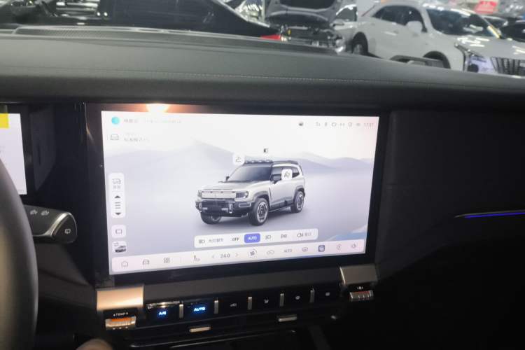 Used Deepal G318 2025 Worry-Free Adventure Edition Four-Wheel Drive Secret Realm Version Audio And AC Panel