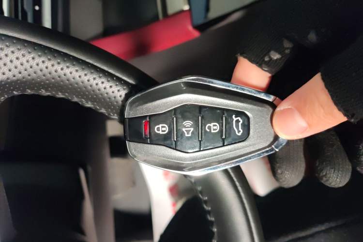 Used JETOUR X70 2023 1.5T DCT Beyond PRO+ Edition 5-Seater
