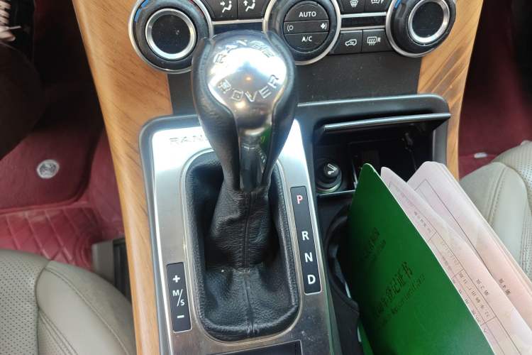 Used Land Rover Range Sport 2013 3.0 TDV6 Diesel Edition
