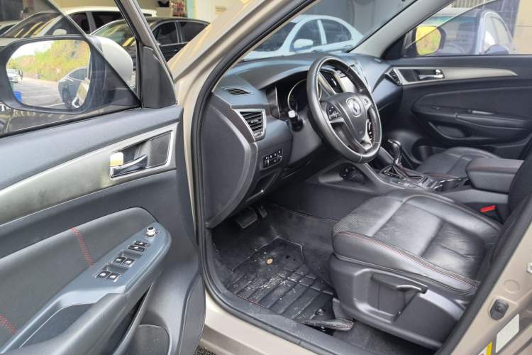 Used CHANGAN CS75 2014 1.8T Automatic Elite Version China V Standard Driver Seat