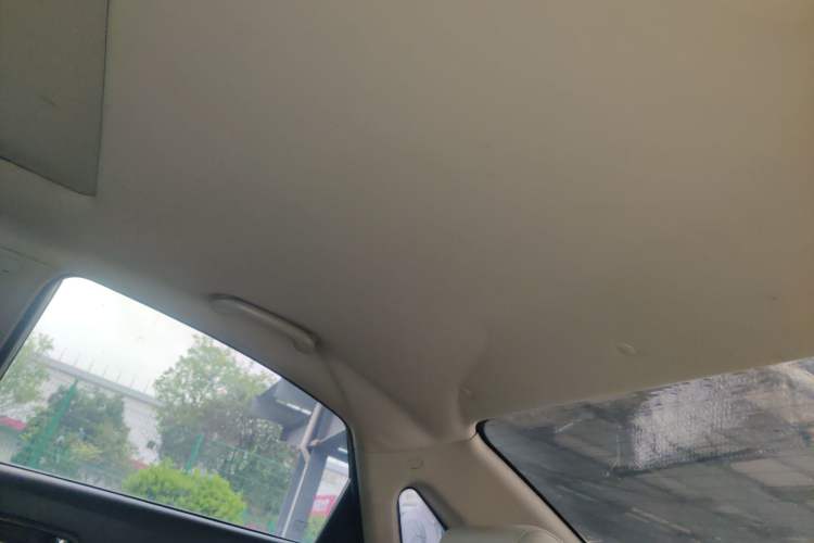 Used CHANGAN Eado 2014 1.6L Automatic Luxury Model Headliner