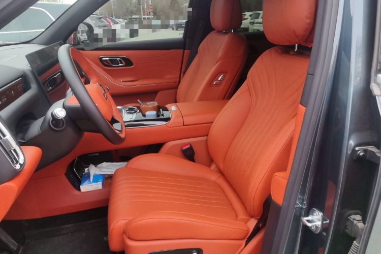 Used Geely Galaxy M9 2025 Model 230km Two-Wheel-Drive Exploration Edition Left Front Seat