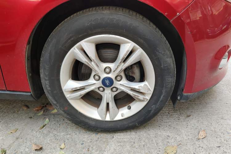 Used Ford Focus 2012 Hatchback 1.6L Automatic Fashion Edition