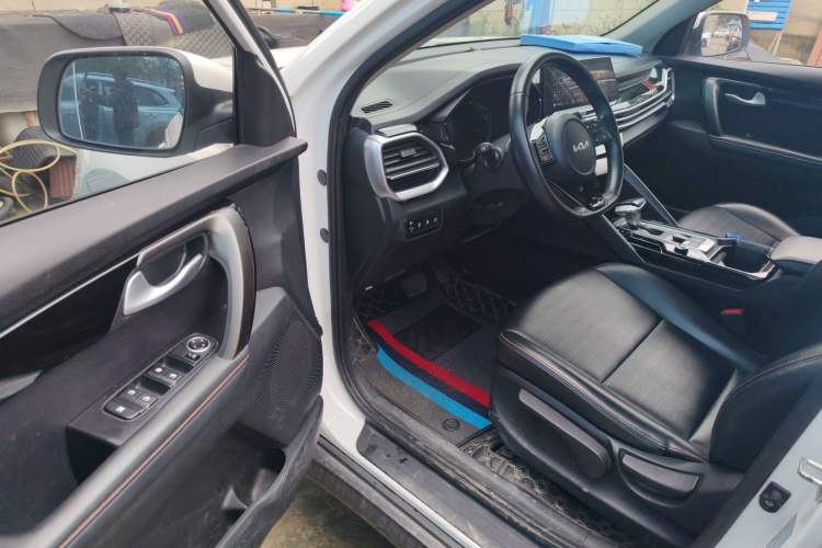 Used Kia Sportage R 2021 Ace 2.0L Challenge Edition Driver Seat