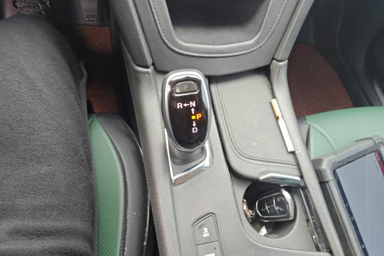 Used Cadillac XT5 2018 25T Luxury Model