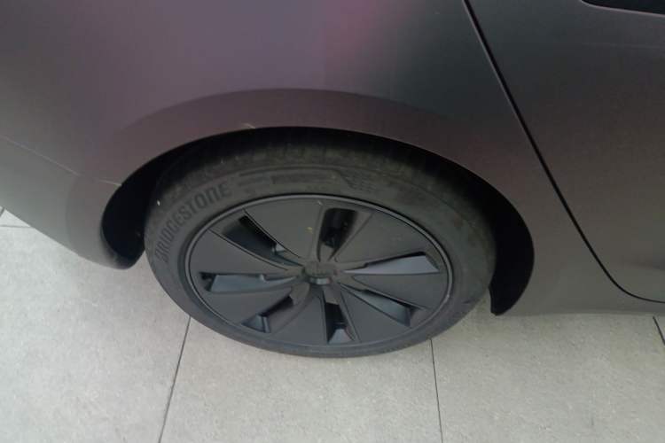 Used Tesla Model 3 2025 Rear-Wheel-Drive Version
