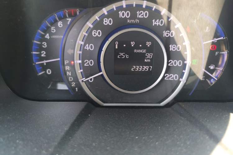 Used Honda Odyssey 2013 2.4L Luxury Edition Odometer Close Up