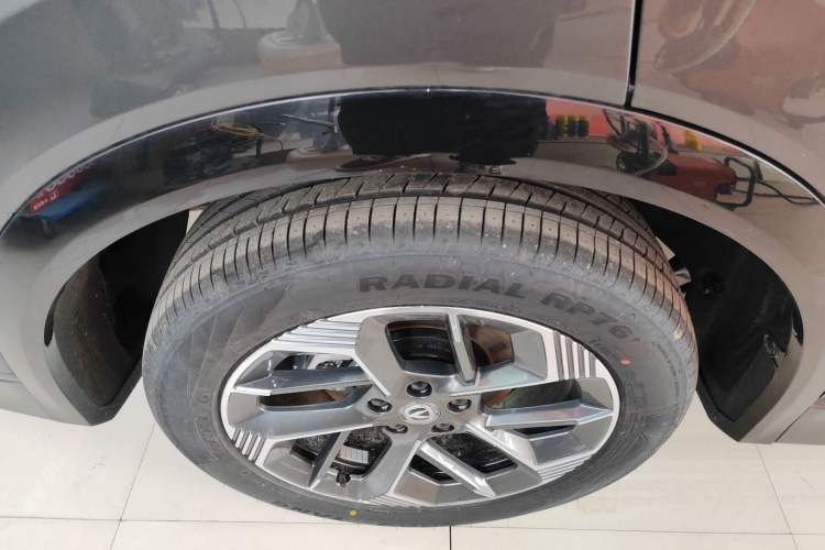 Used Changan CS75 PLUS 2025 4th Generation 1.5T New Blue Whale Smart Flagship Version