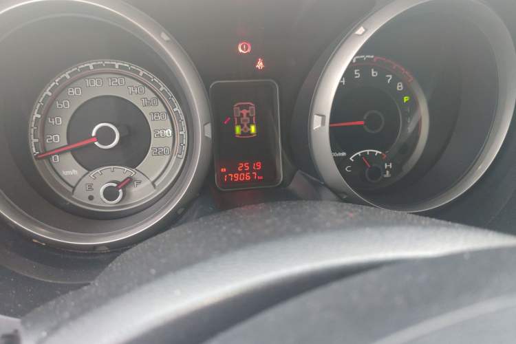 Used Mitsubishi Pajero 2018 3.0L Automatic Standard Edition