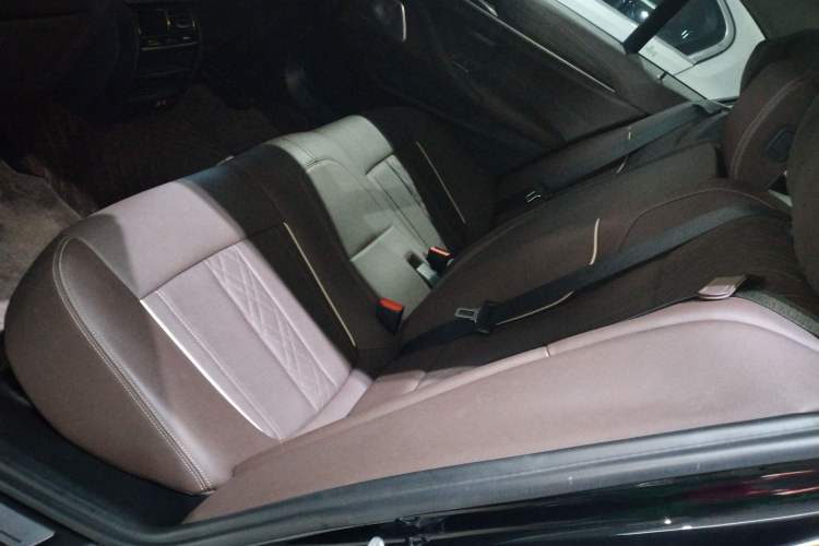 Used BMW 5 Series 2022 530Li Leading Luxury Package
