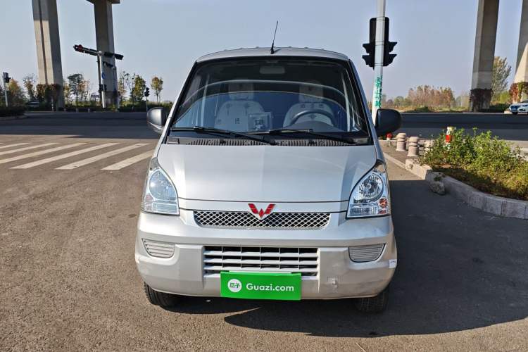 Used Wuling Rongguang 2021 1.5L Extended Basic Window-Sealed 5-Seat L3C Car