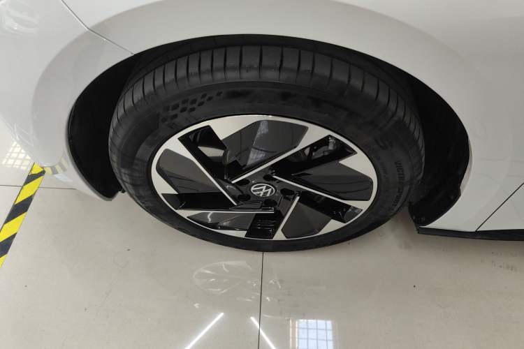 Used Volkswagen ID.3 2025 Smart Version Pure & Intelligent Enjoyment Edition
