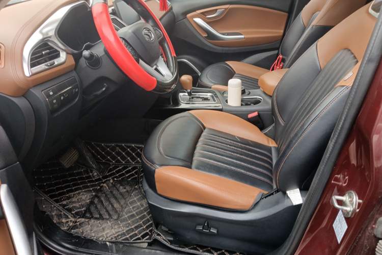 Used Soueast DX7 2015 1.5T Automatic Luxury Model