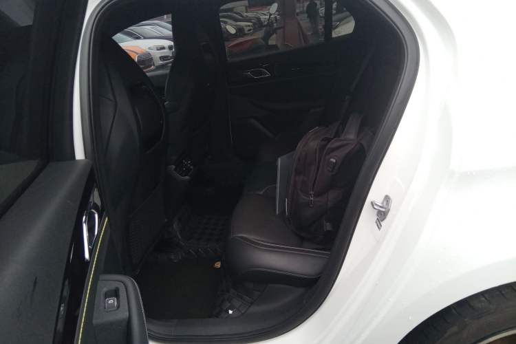 Used Lynk & Co 03 2023 2.0TD DCT JingPro