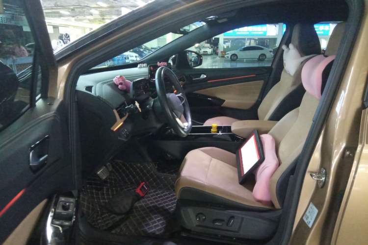 Used Volkswagen ID.4 X 2021 Pro Smart Long-Range Edition