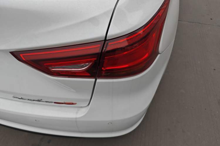 Used Changan Raeton CC 2019 1.5T Manual Elegant Starry Edition China VI Standard
