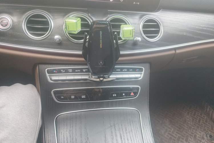 Used Mercedes-Benz E-Class 2021 E 300 L Sporty and Stylish Model
