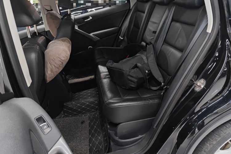 Used Volkswagen Tiguan 2010 2.0 TSI Automatic All-Wheel-Drive Elite Edition