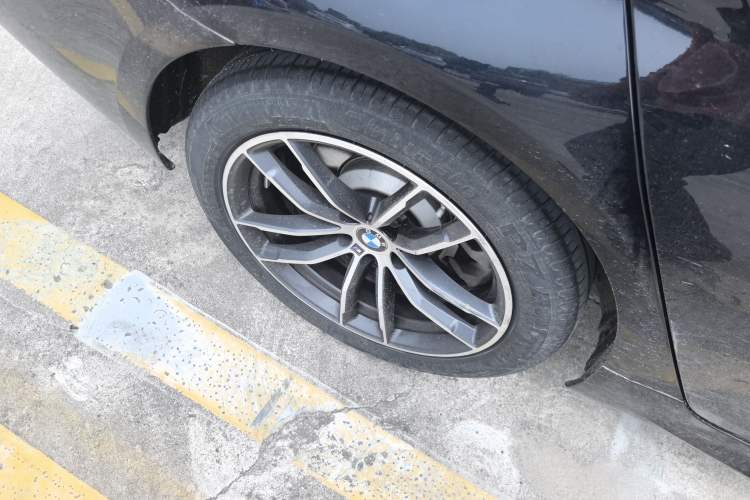 Used BMW 5 Series 2022 Restyled 525Li M Sport Package Right Rear Wheel Hub