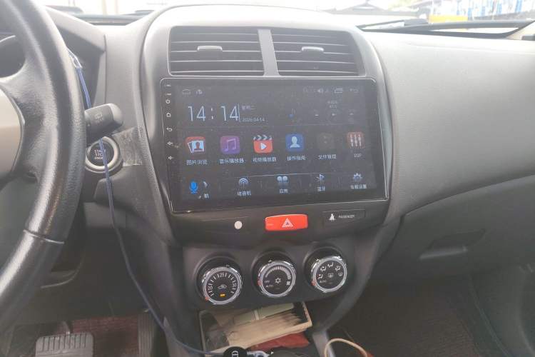 Used Mitsubishi ASX 2018 2.0L CVT Two-Wheel Drive Deluxe Edition Audio And AC Panel