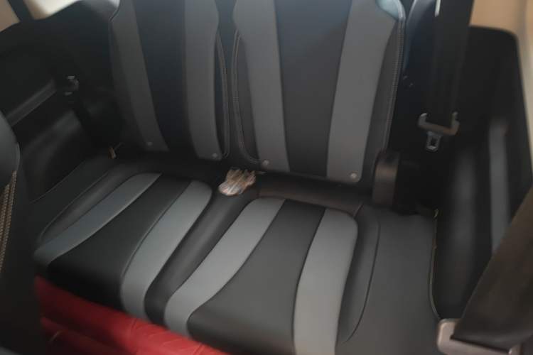 Used Roewe Clever 2022 311km QiQi BoBo Edition
