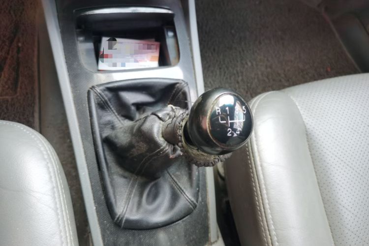 Used Buick Excelle 2008 HRV 1.6 LE - MT Navi
